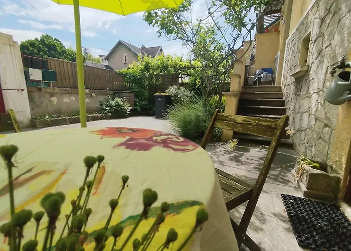 アパート Athena エクスレバン